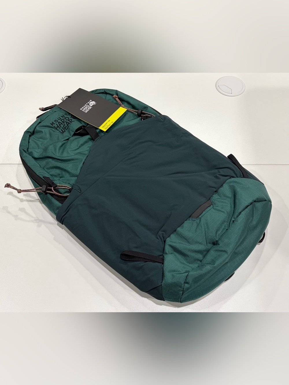 Mountain Hardwear Adult Field Day 16L Backpack Teal Green NWT Daypack Pack